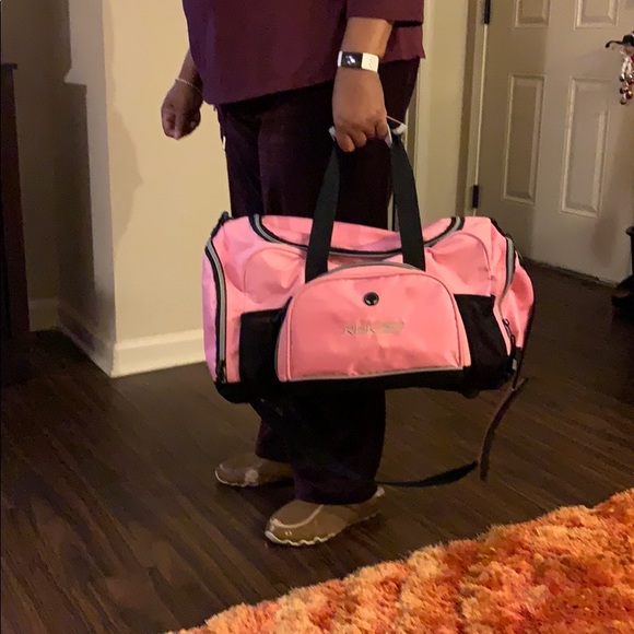 Super Large Gym duffle Bag / Weekender getaway - Picture 4 of 6